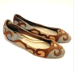 REED EVINS Unique Suede Swirl Ballet Flats Size 9 ITALY